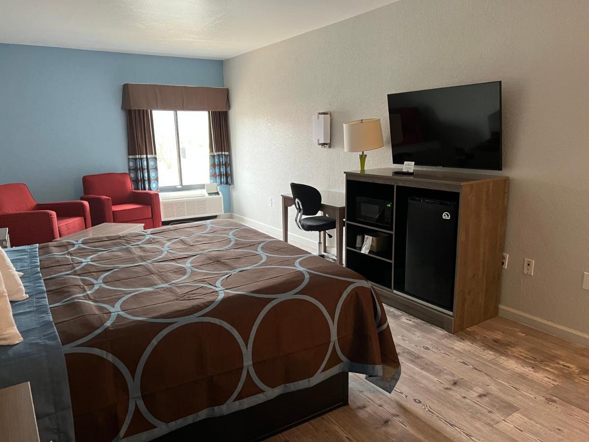 Super 8 By Wyndham Clemmons - Bermuda Run - Winston-Salem I-40 Motel Exterior photo